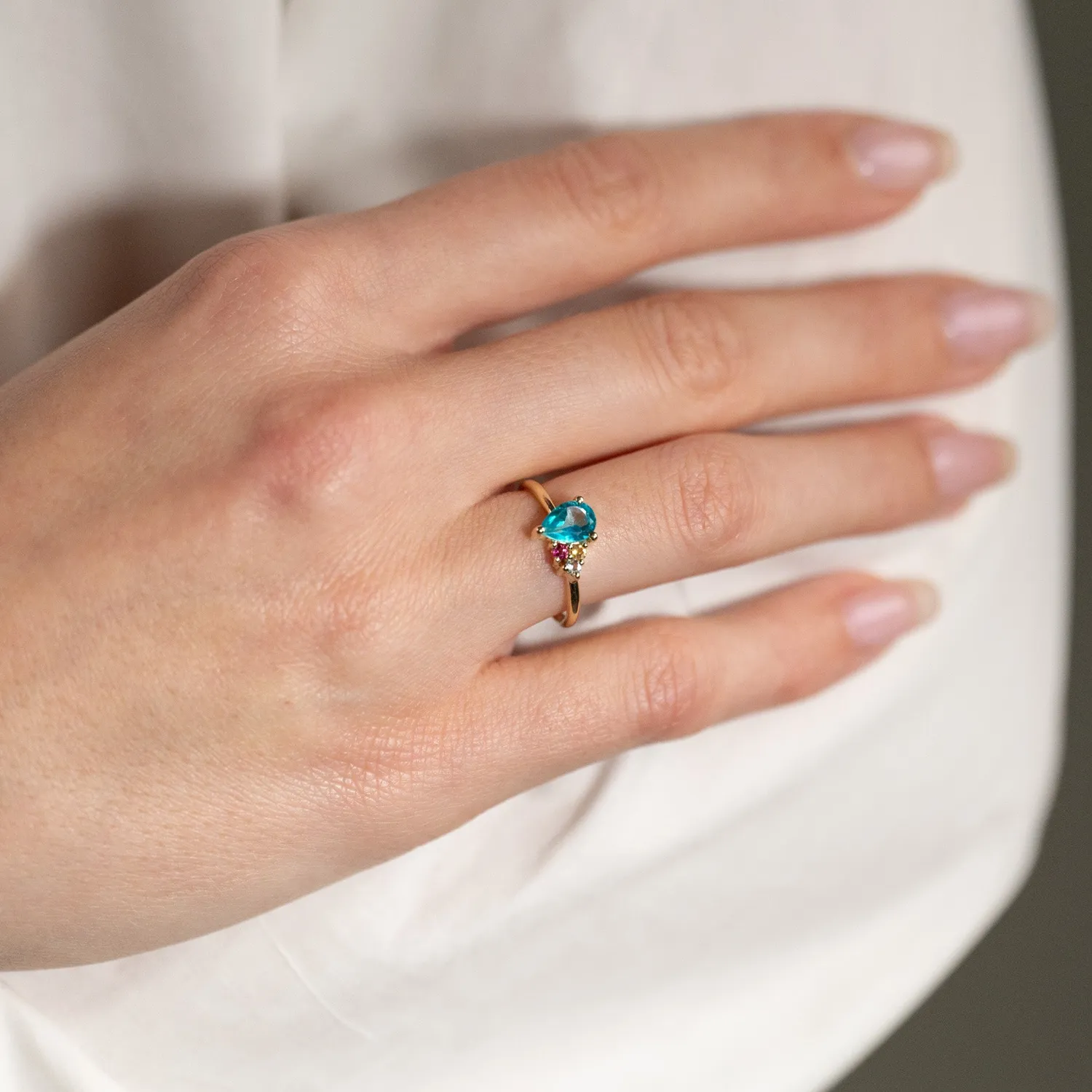 Sisi Copenhagen Gyda Paraiba ring guld topas str 50-62