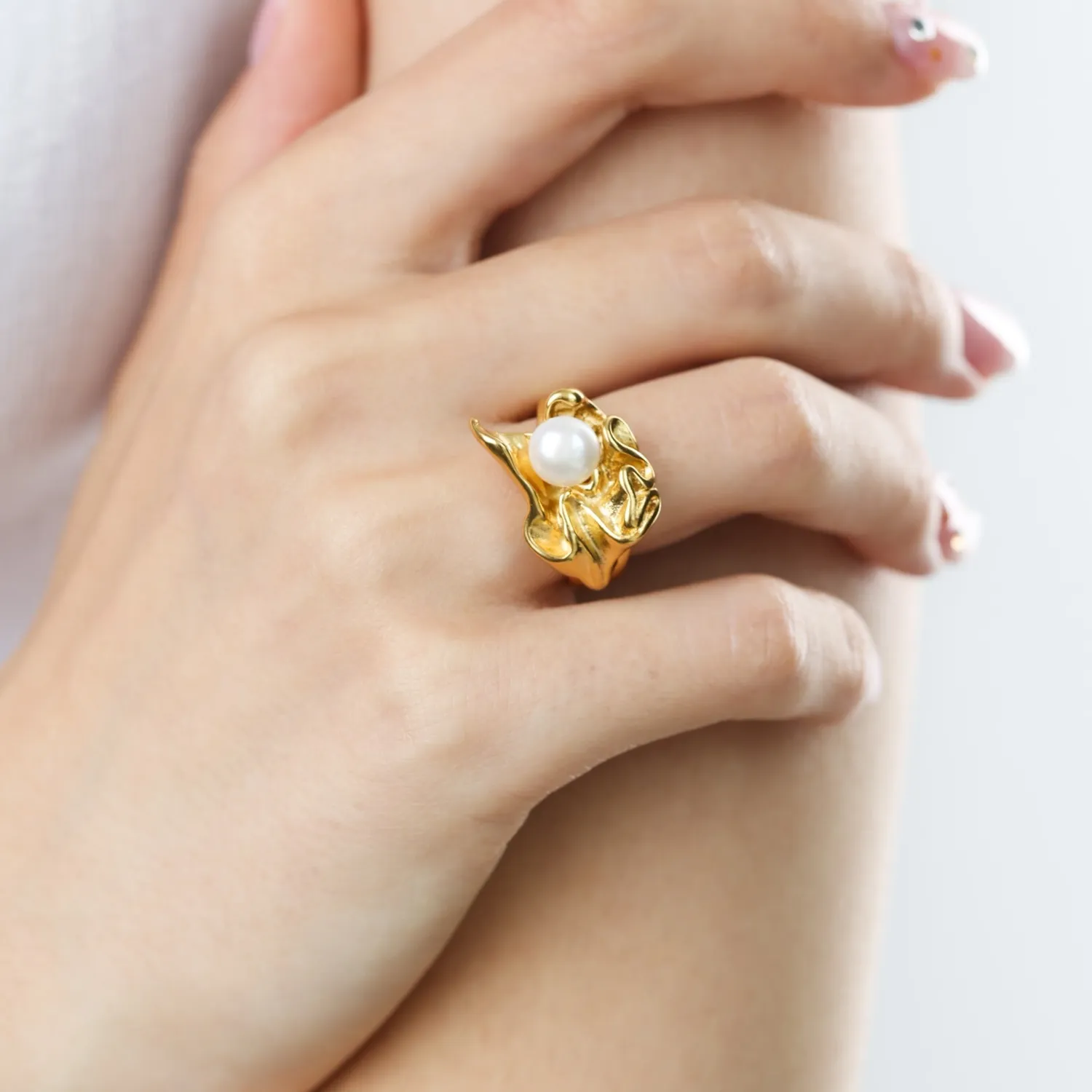 TIMI OF SWEDEN Lex ring smeltet perle guld 15 mm