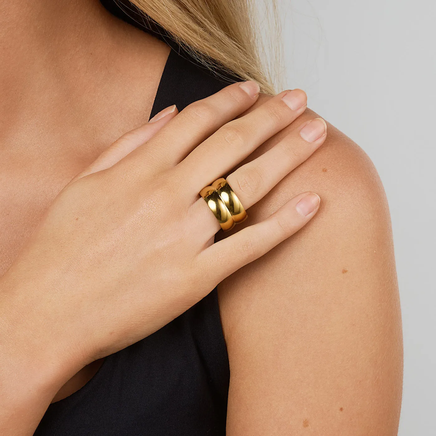 TIMI OF SWEDEN Nellie ring sølv dobbelt dome 13 mm