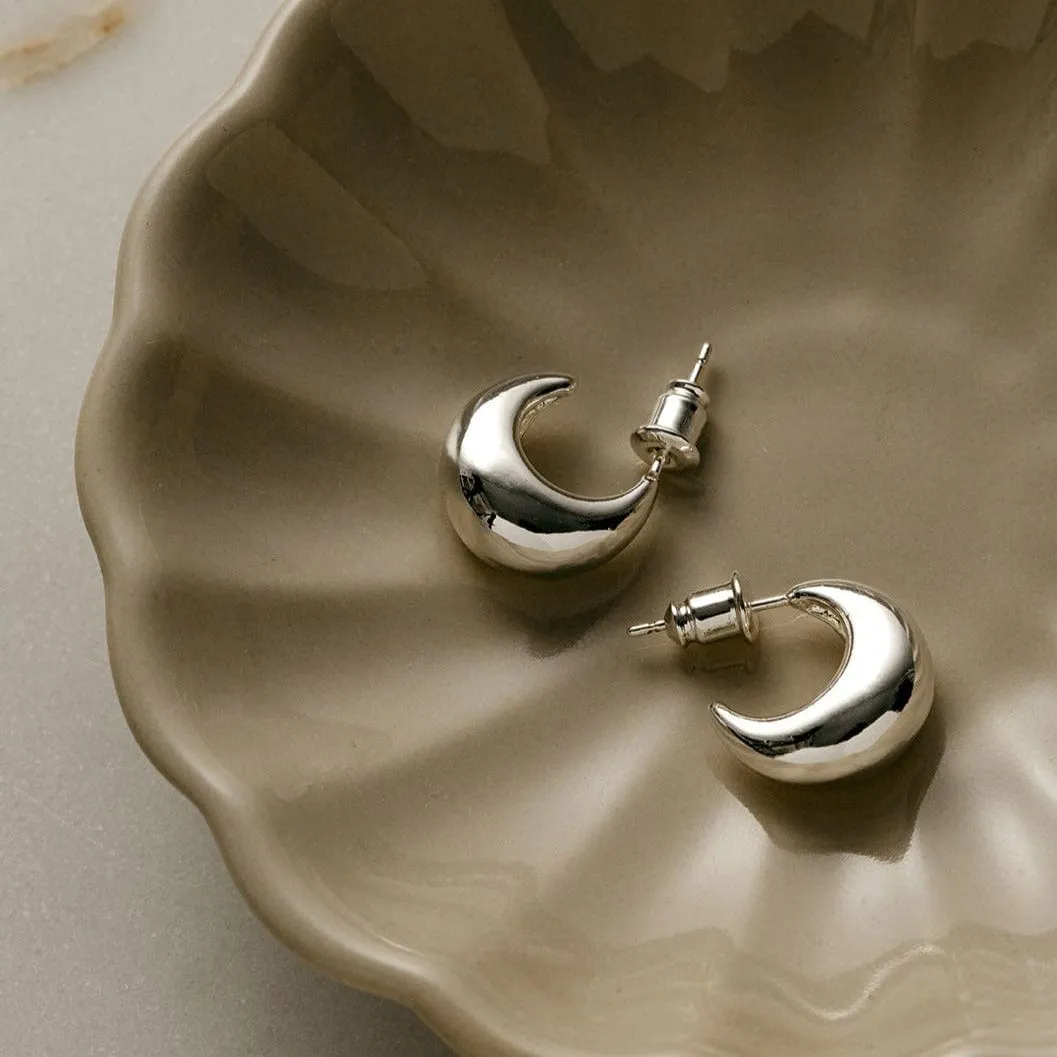 Orelia Tapered Domed Hoop øreringe sølv kraftig