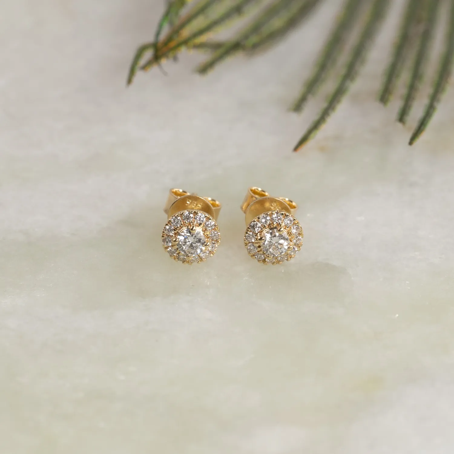 Sisi Copenhagen Halo diamantørestikker 14 kt guld
