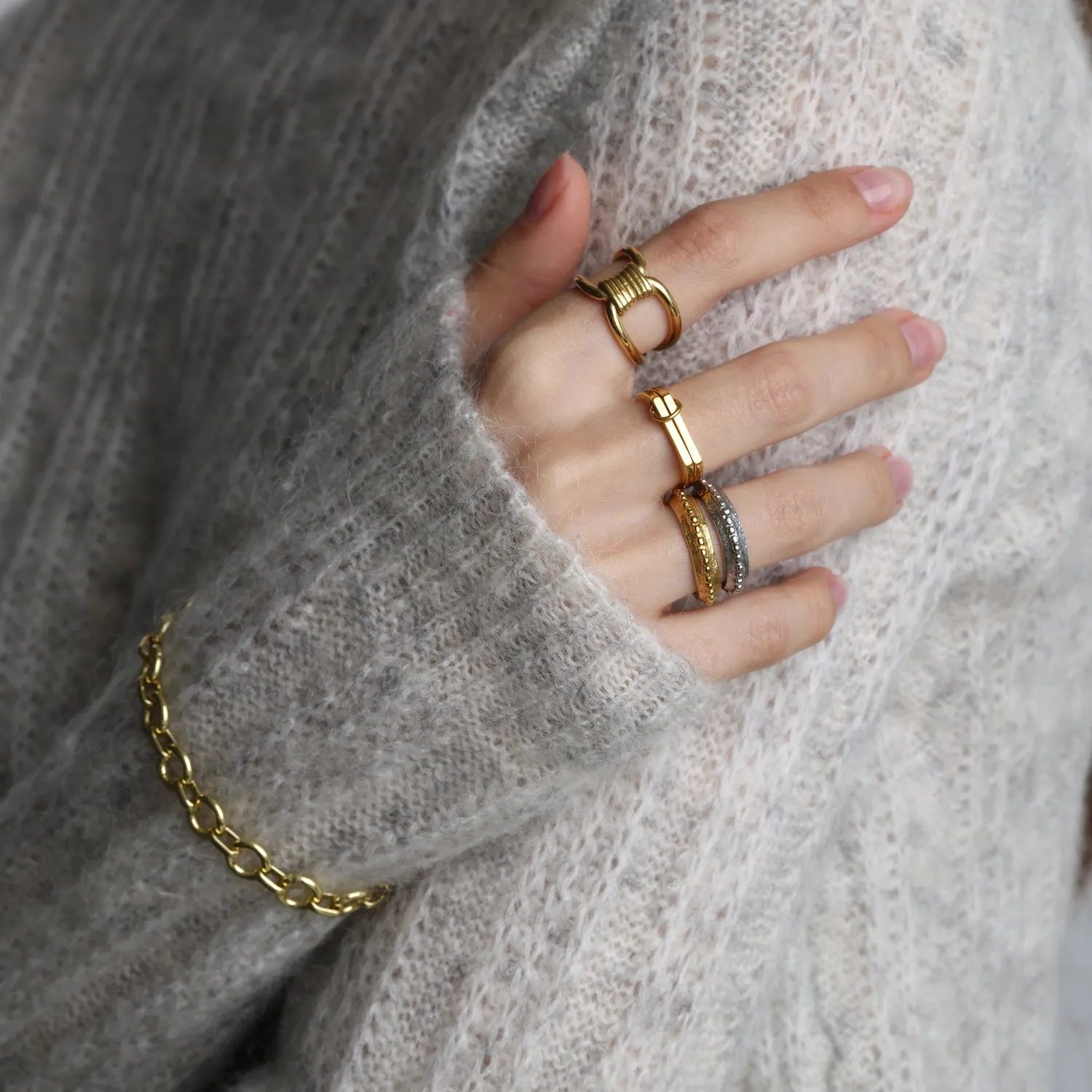 TIMI OF SWEDEN Alessia Bubble ring guld stål