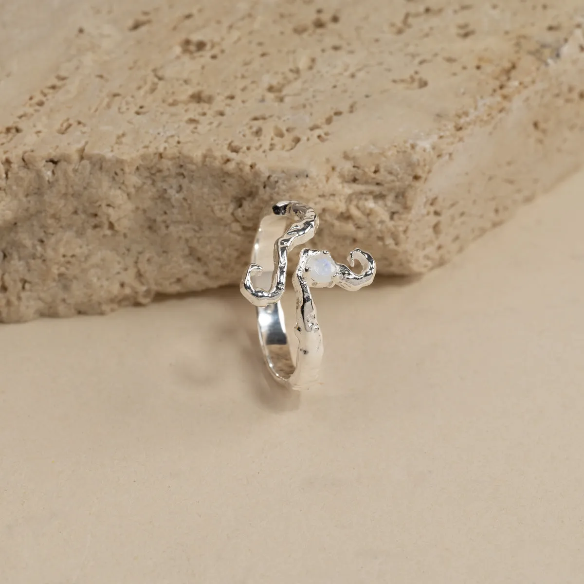 Sisi Copenhagen Aurelia ring forgyldt månesten 3 mm