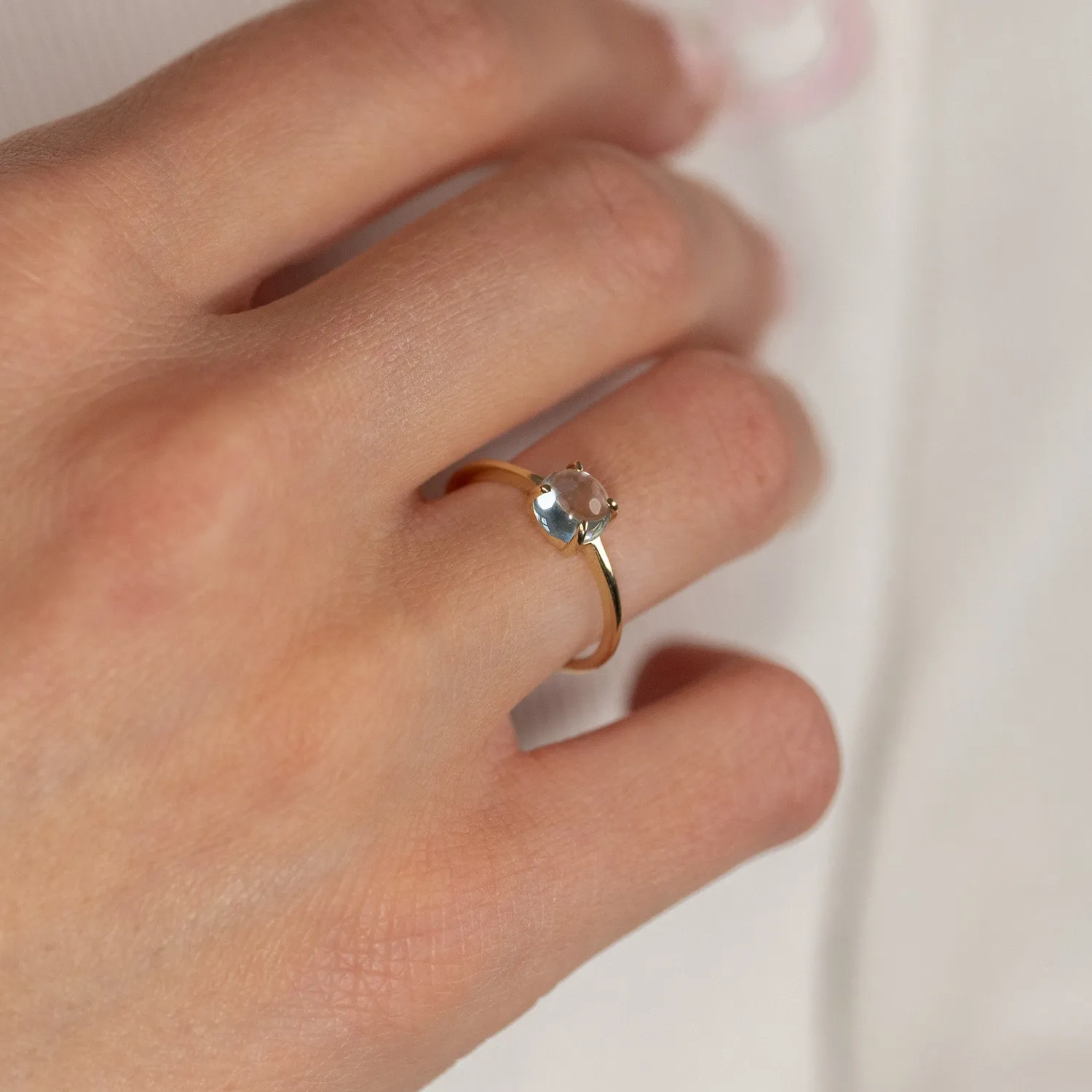 Sisi Copenhagen Gabi ring massivt 9 kt guld blå topas