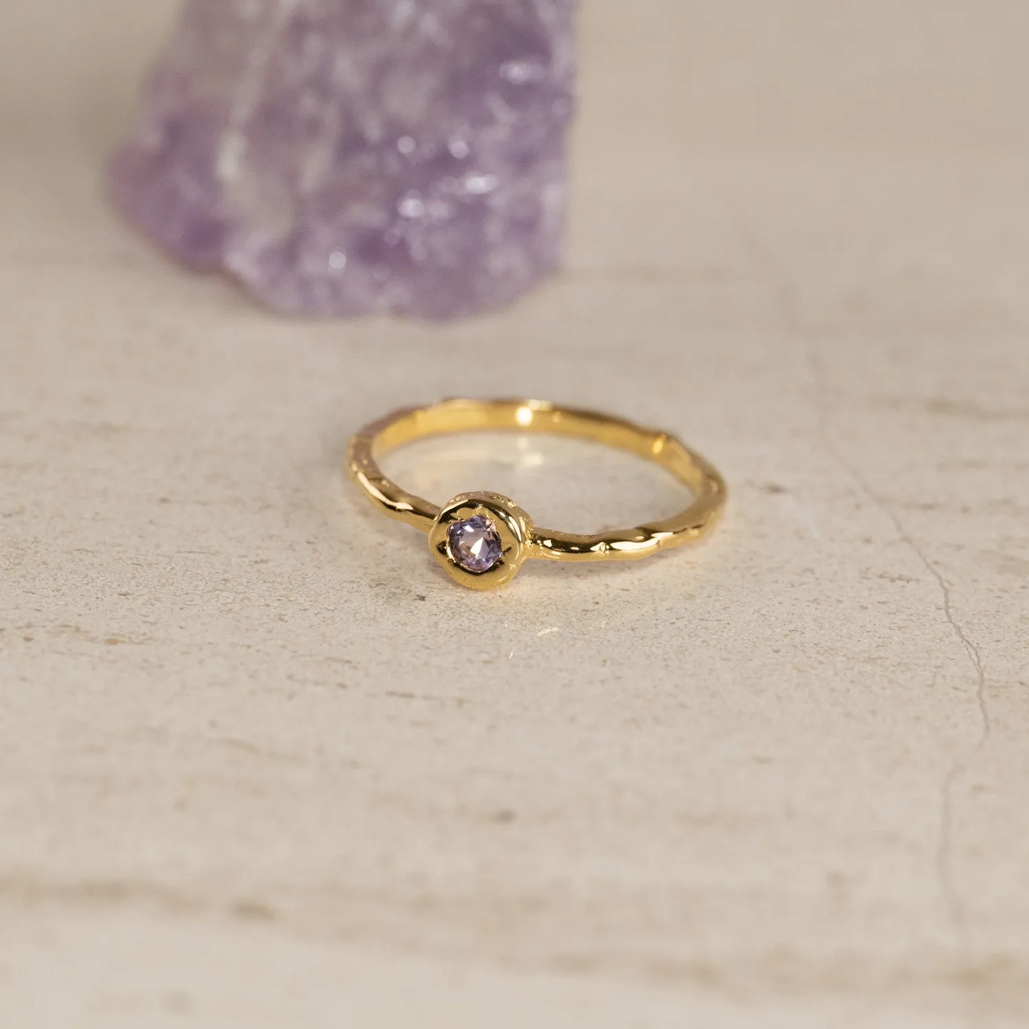 Sisi Copenhagen Selene Purple Amethyst Golden ring lilla