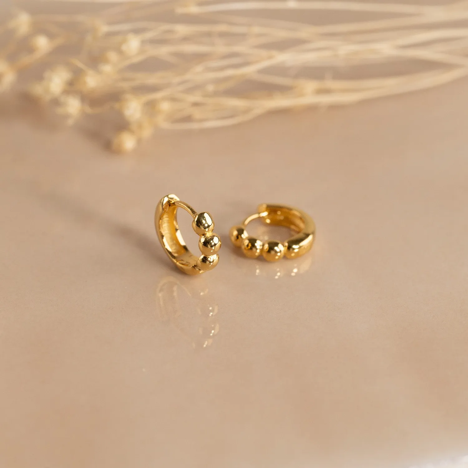 Sisi Copenhagen Dicte Small Golden creoler forgyldt