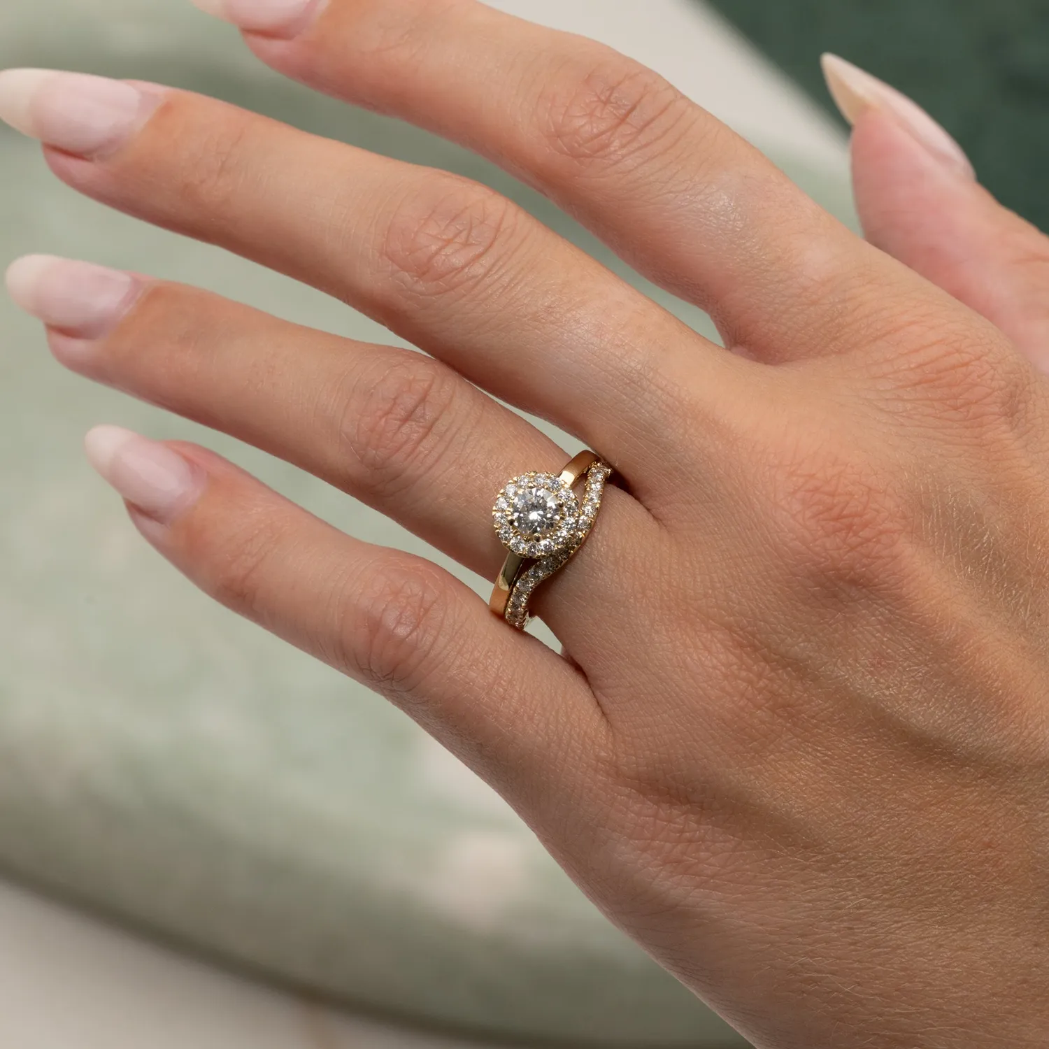 Sisi Copenhagen Wide Curve Stacking Alliance diamantring 0,30 ct guld