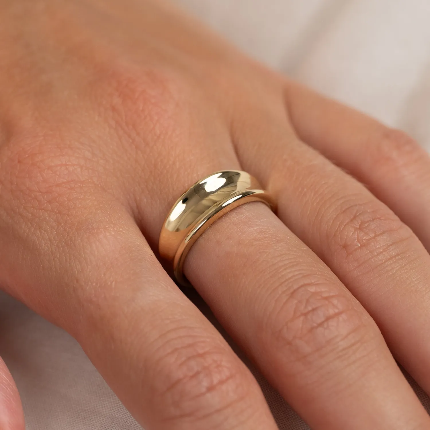 Sisi Copenhagen Filippa ring 7mm massiv 9kt guld