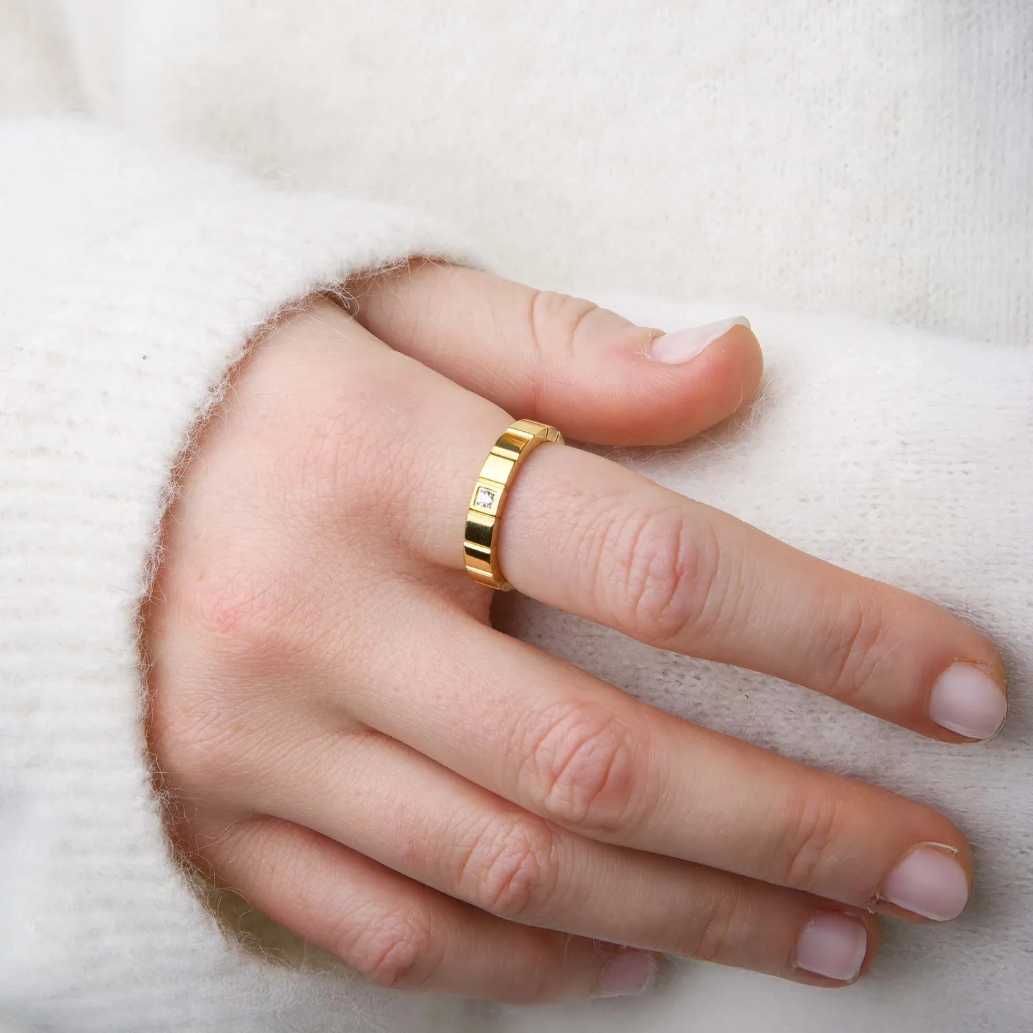 TIMI OF SWEDEN Emelyn krystalring rustfrit stål sølv str 19