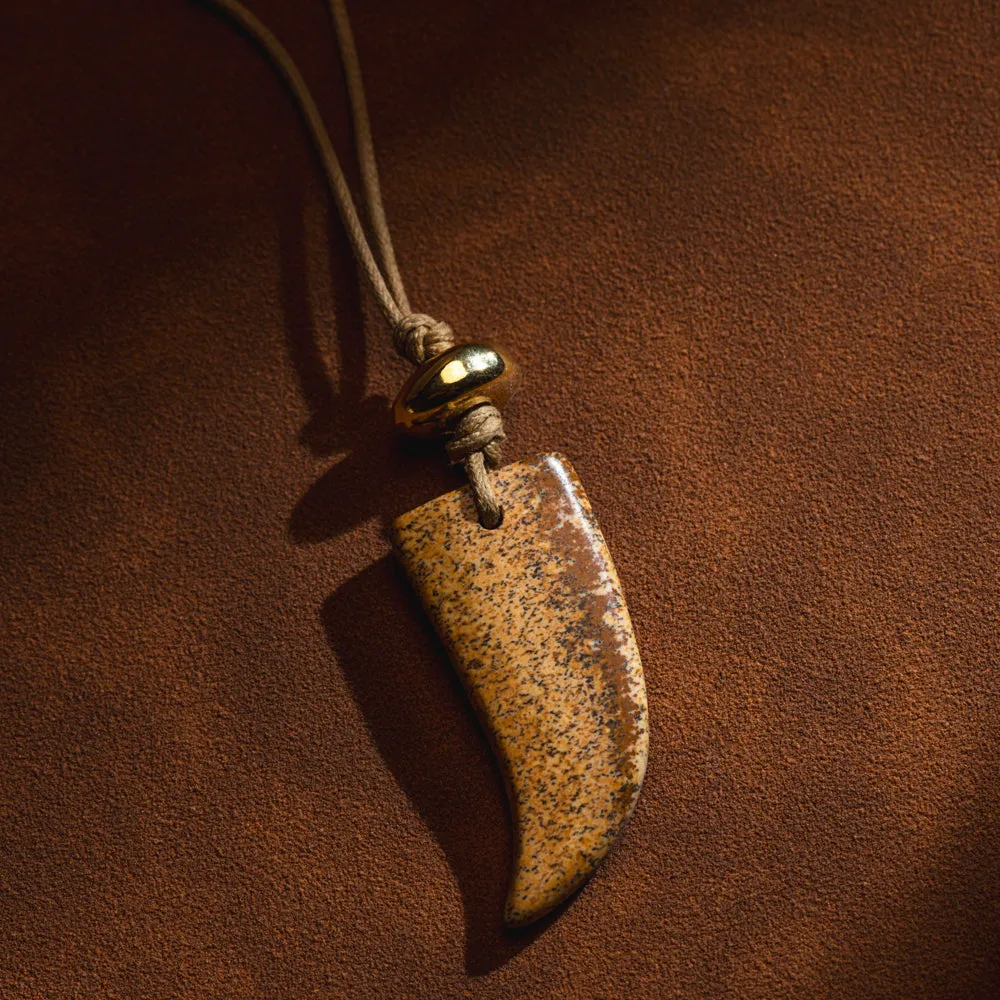 Orelia Jasper Tusk justerbar halskæde cord guld