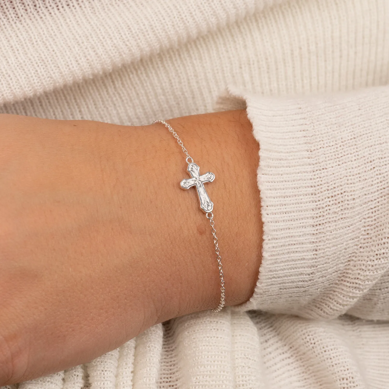 Sisi Copenhagen Dagmar Cross armbånd sølv 16+4 cm