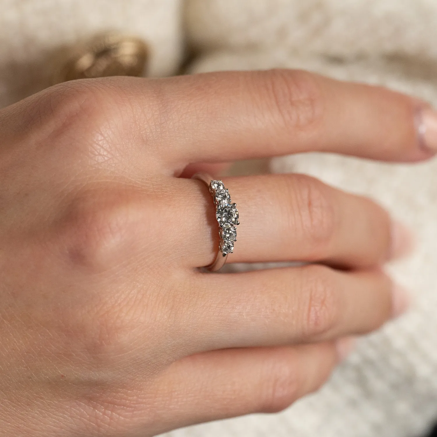 Sisi Copenhagen Five-Stone Trellis ring hvidguld 0,7 ct