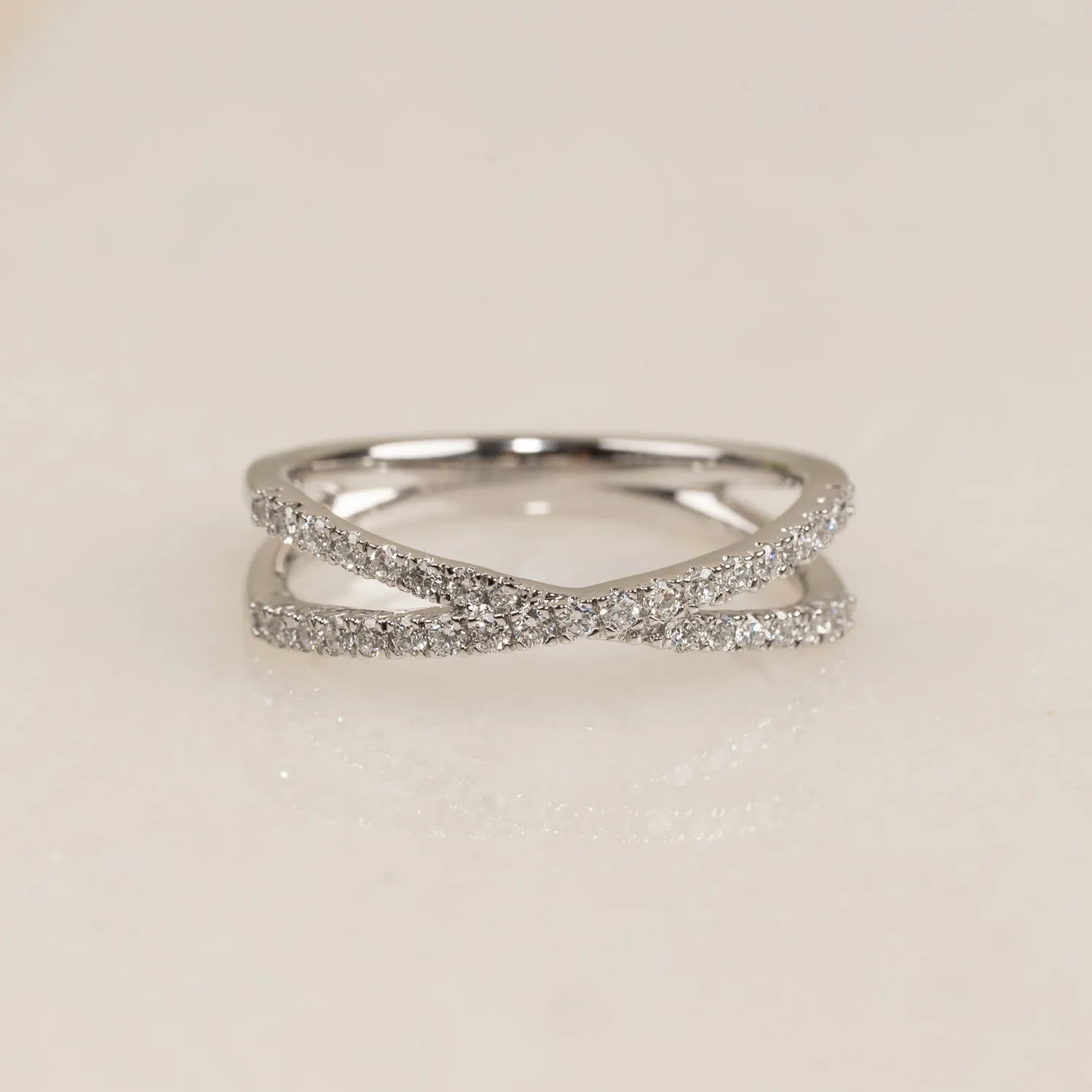 Sisi Copenhagen Cross Diamond Alliance ring 0,25 ct hvidguld str 52
