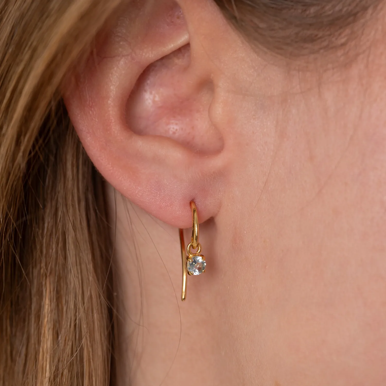 Sisi Copenhagen Gemma Blue Topaz Golden Hook øreringe forgyldt