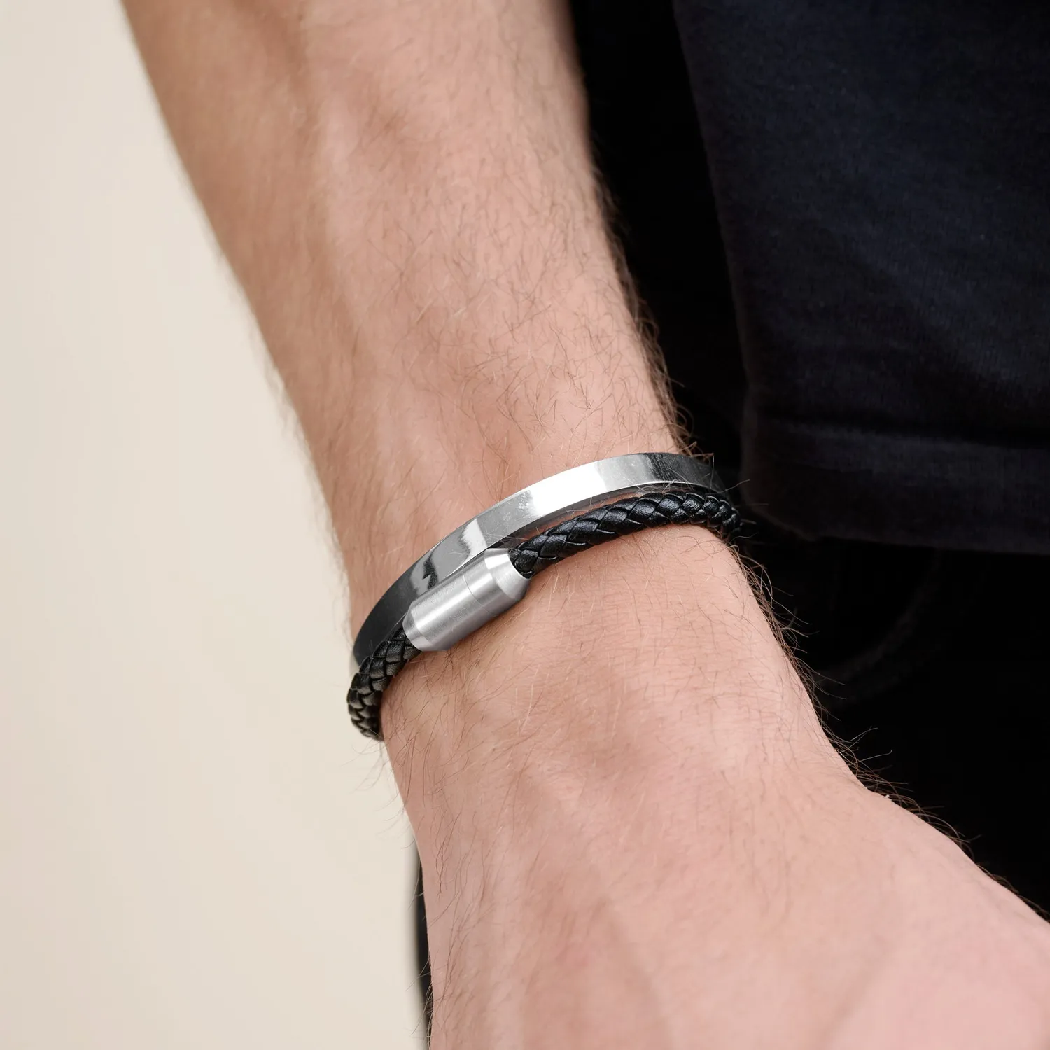 TIMI OF SWEDEN Oliver læderarmbånd rustfrit stål 21,5 cm