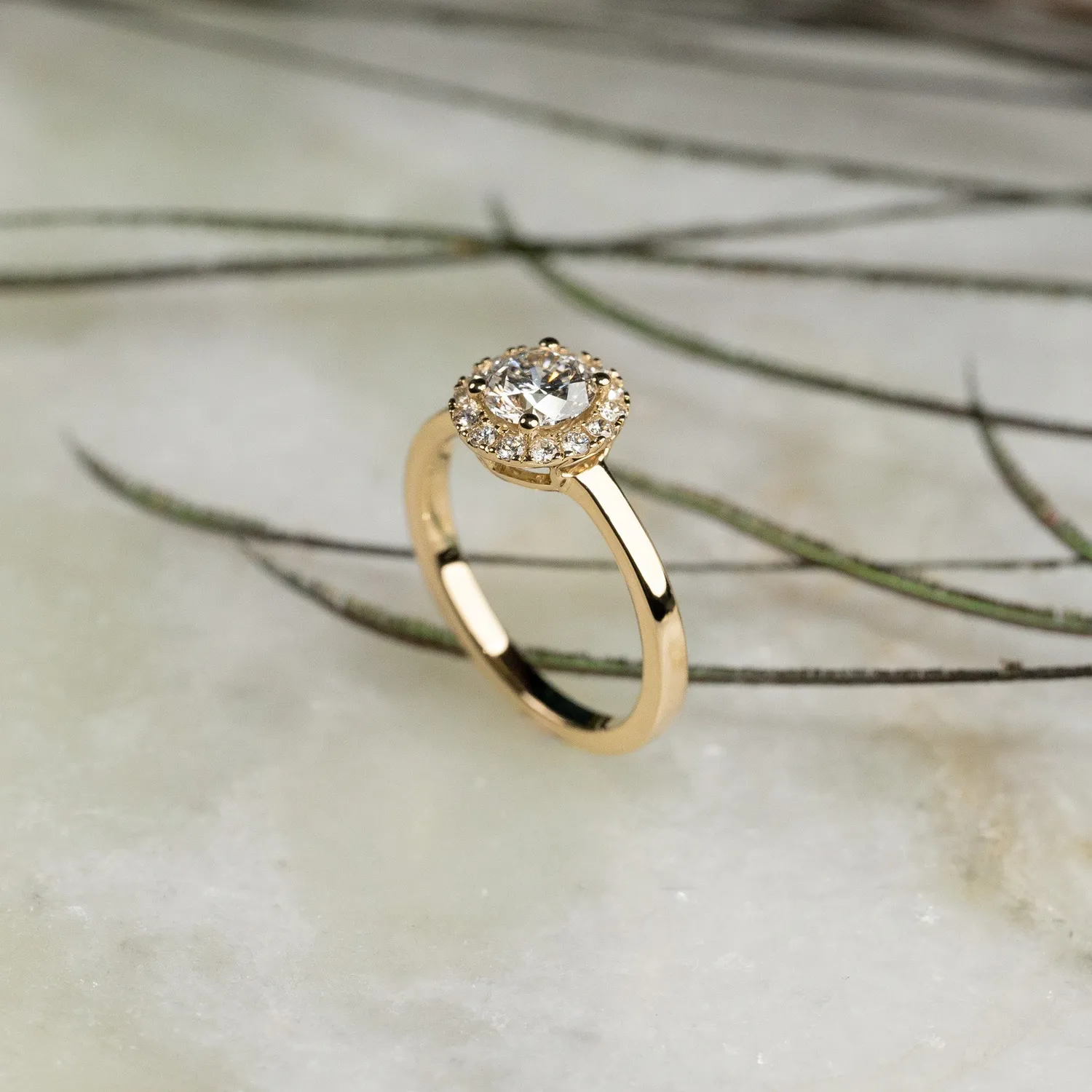 Sisi Copenhagen Simple Halo diamantring 1,0 ct guld
