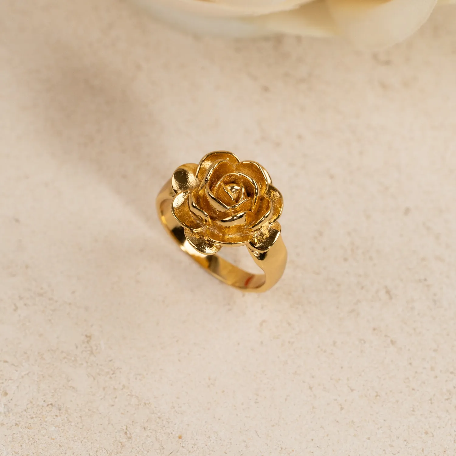 Sisi Copenhagen Rosie ring forgyldt rose 16 mm
