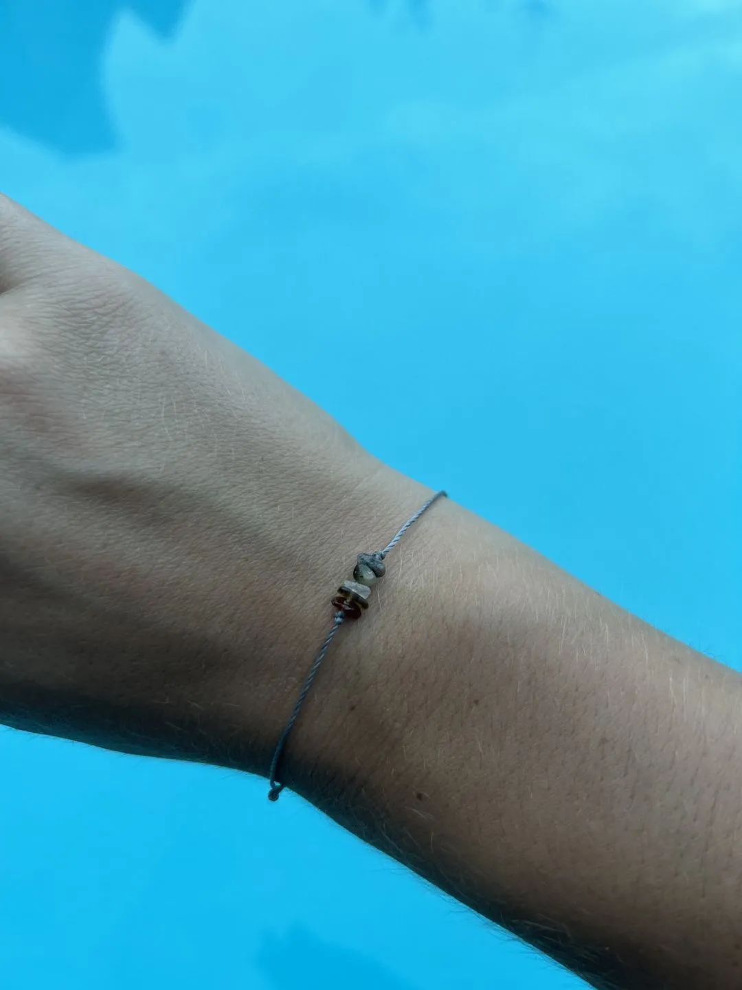 Timi of Sweden Tourmaline chip armbånd guld justerbar