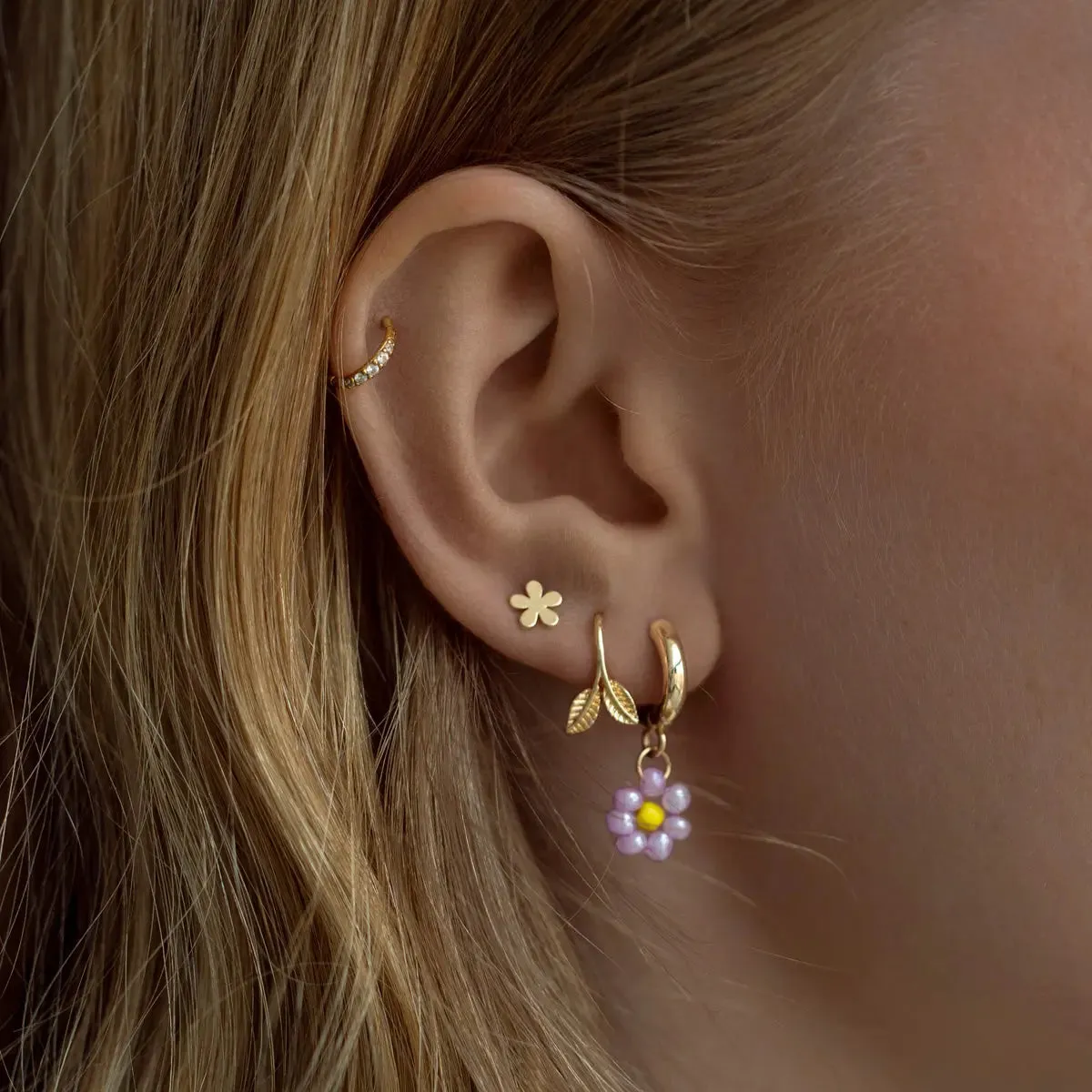 TIMI OF SWEDEN Delicate Leaf bladøreringe forgyldt guld