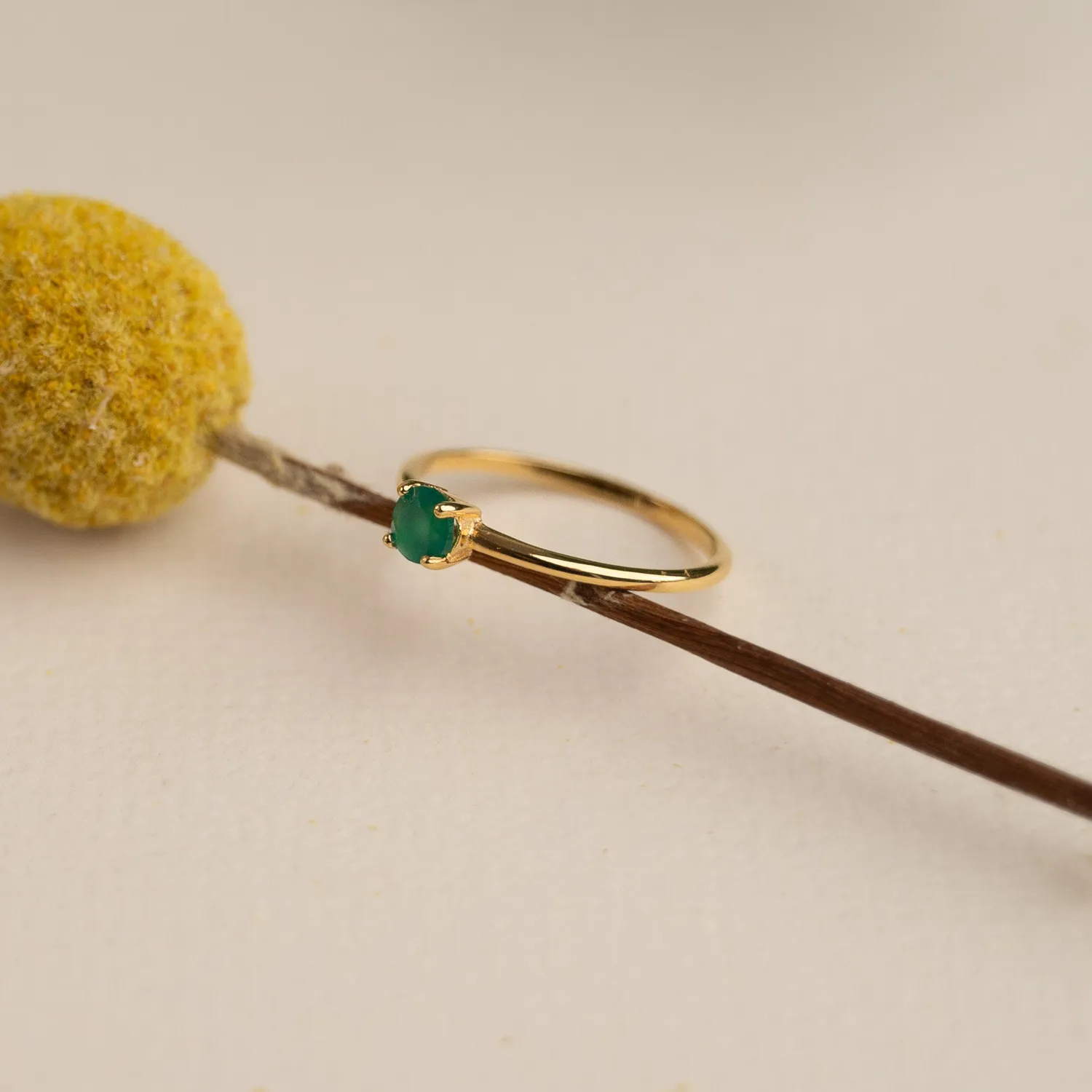 Sisi Copenhagen Gemma ring forgyldt grøn agat 4 mm