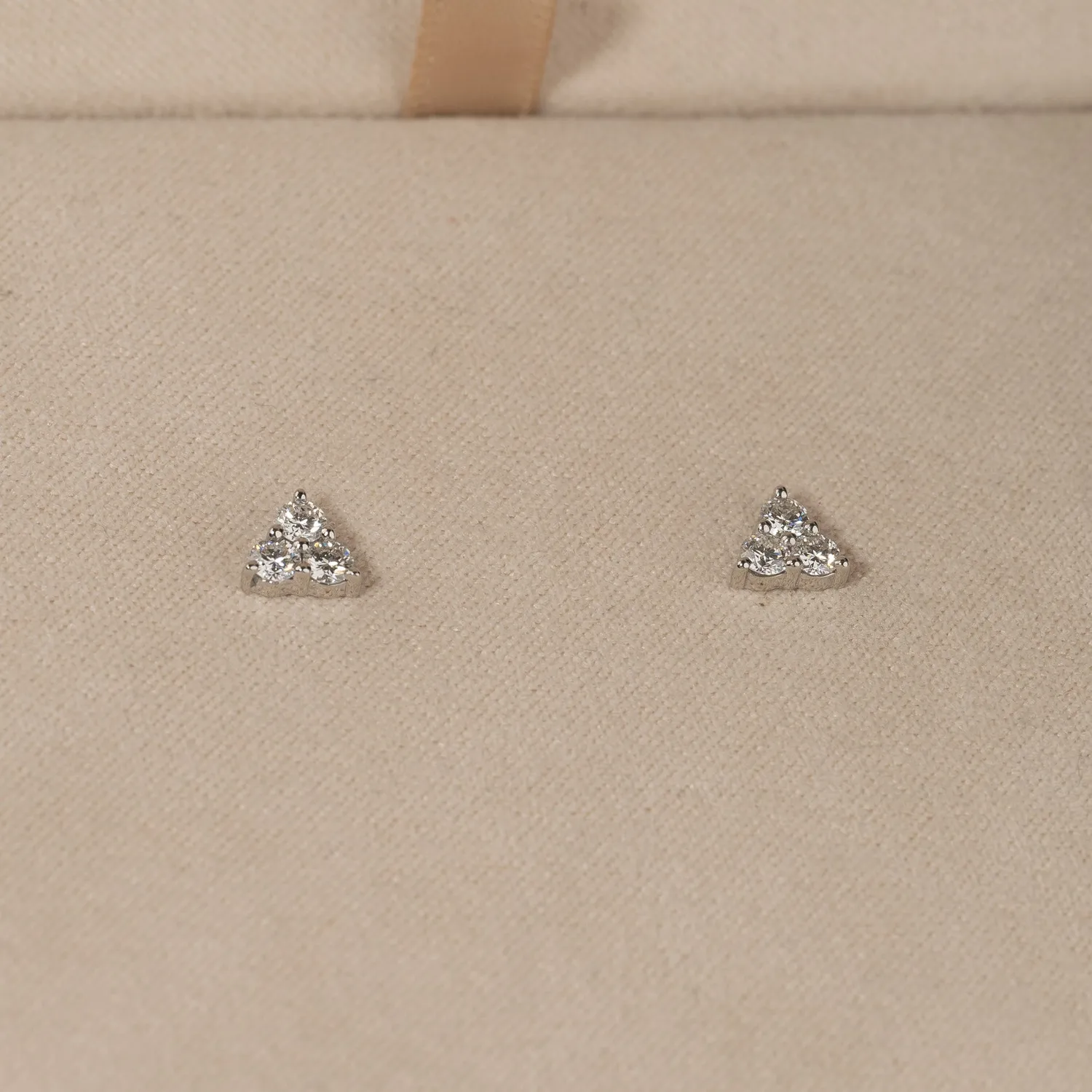 Sisi Copenhagen Trio ørestikker 0,43 ct hvidguld lab-diamant