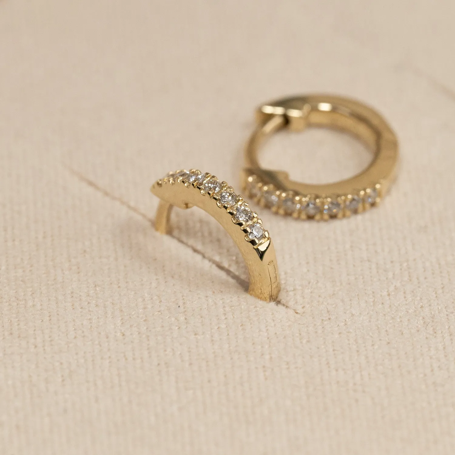 Sisi Copenhagen Classic lab-diamond creoler 0,11 ct guld