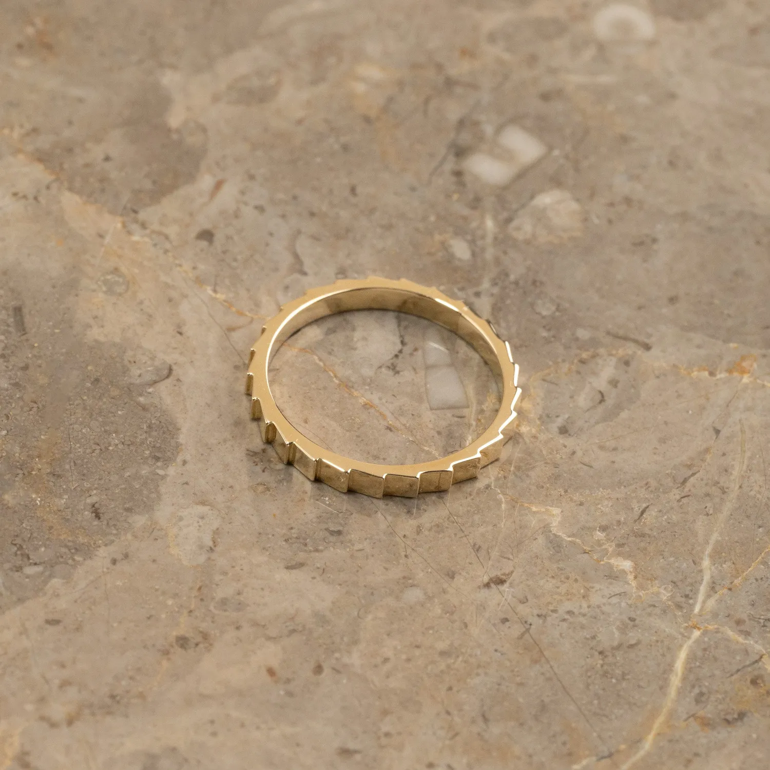 Sisi Copenhagen Axelle ring massiv 9 kt guld