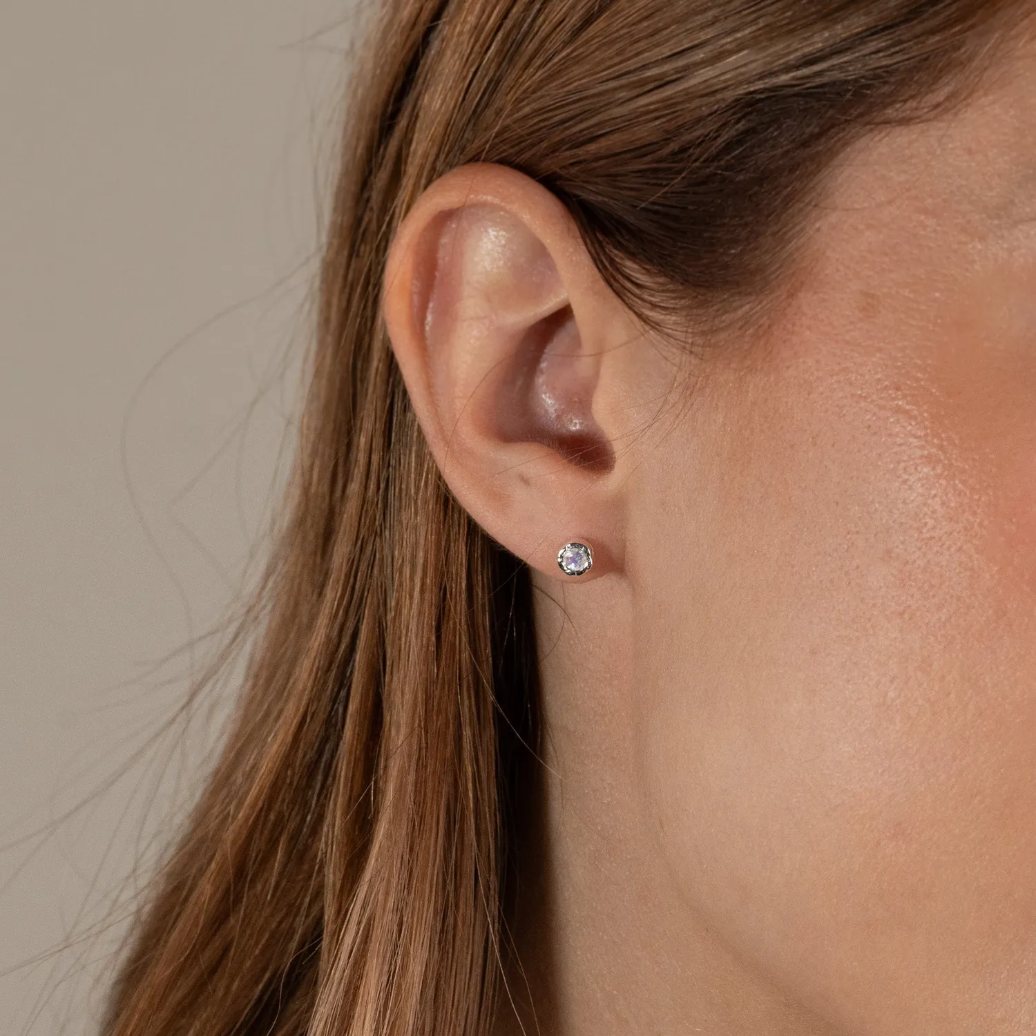 Sisi Copenhagen Selene Moonstone ørestikkere sølv 3mm