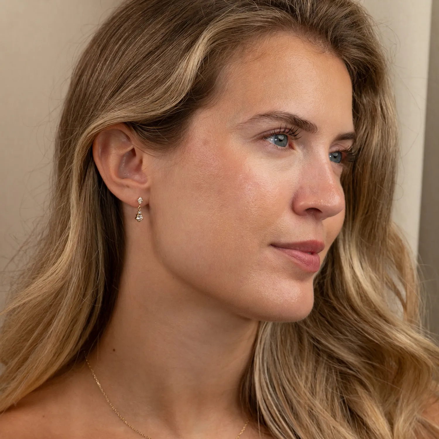 Sisi Copenhagen Naomi Crystal guld øreringe par 9 karat