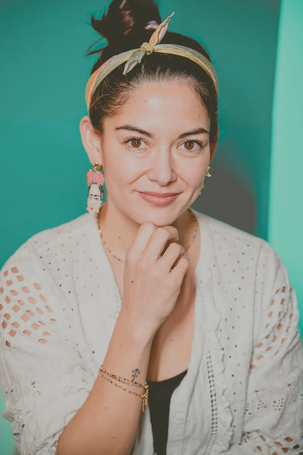 Lulo Jewelry Frida Kahlo ørering 18K guldbelagt glasperler