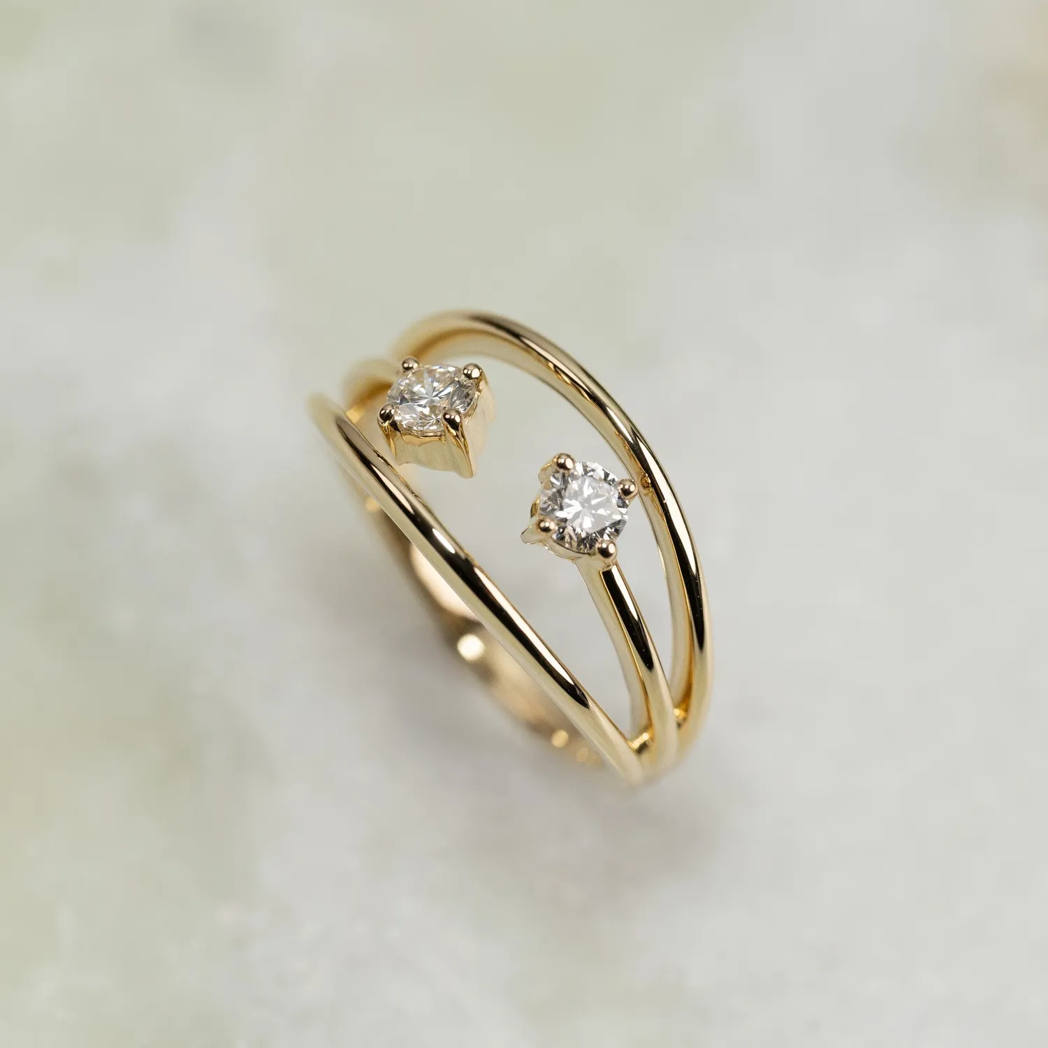 Sisi Copenhagen 2-Stone diamantring 0,35 ct 14 kt guld