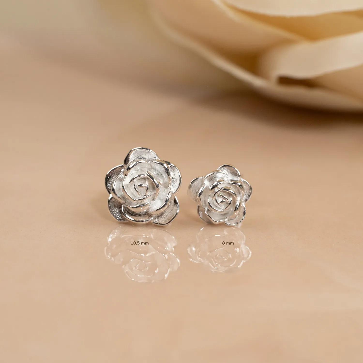 Sisi Copenhagen Rosie Small Stud sølv øreringe 8 mm