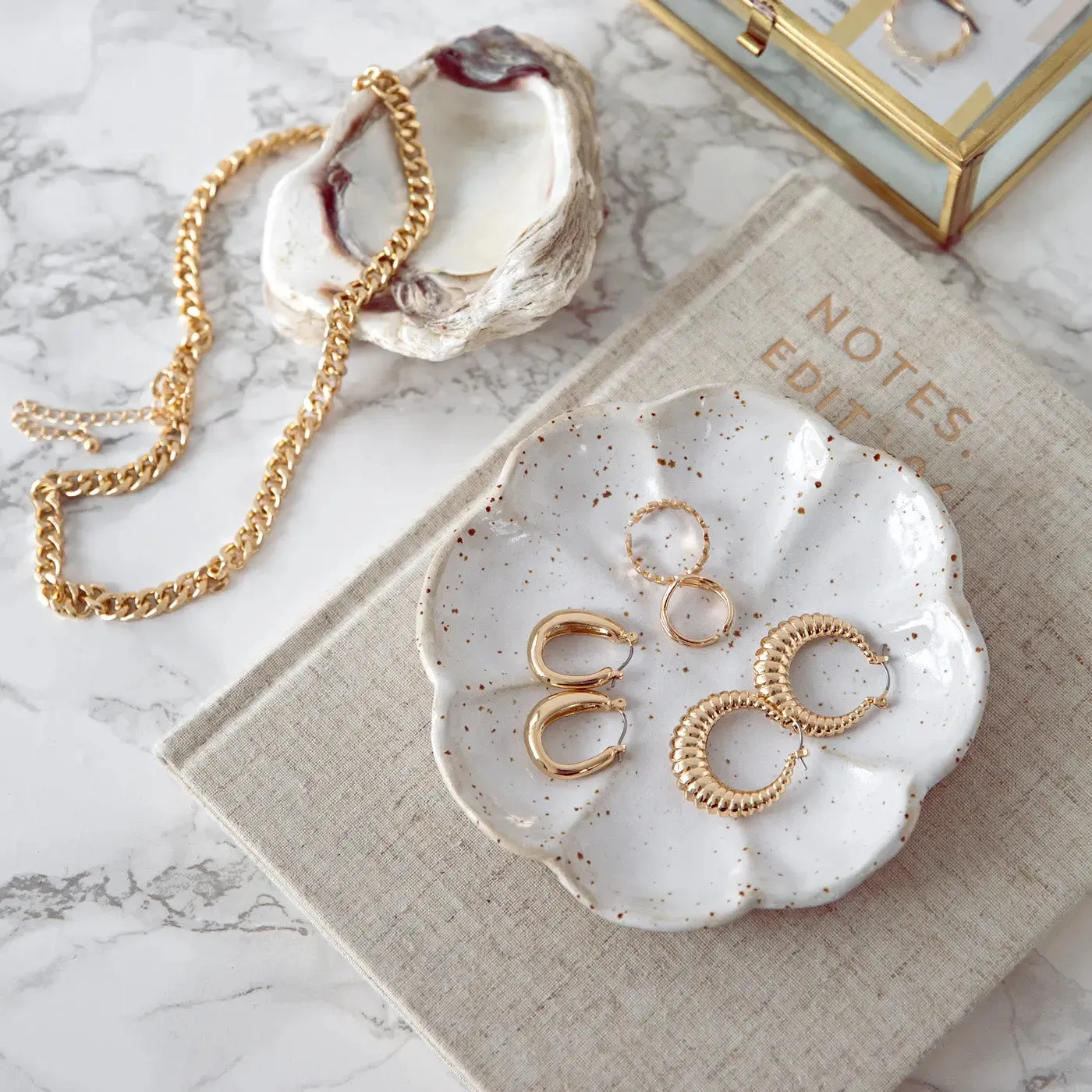 TIMI OF SWEDEN Curvy Hoop øreringe guld chunky