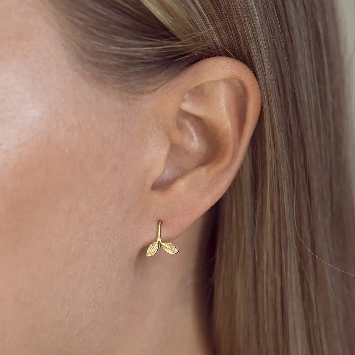 TIMI OF SWEDEN Delicate Leaf bladøreringe forgyldt guld