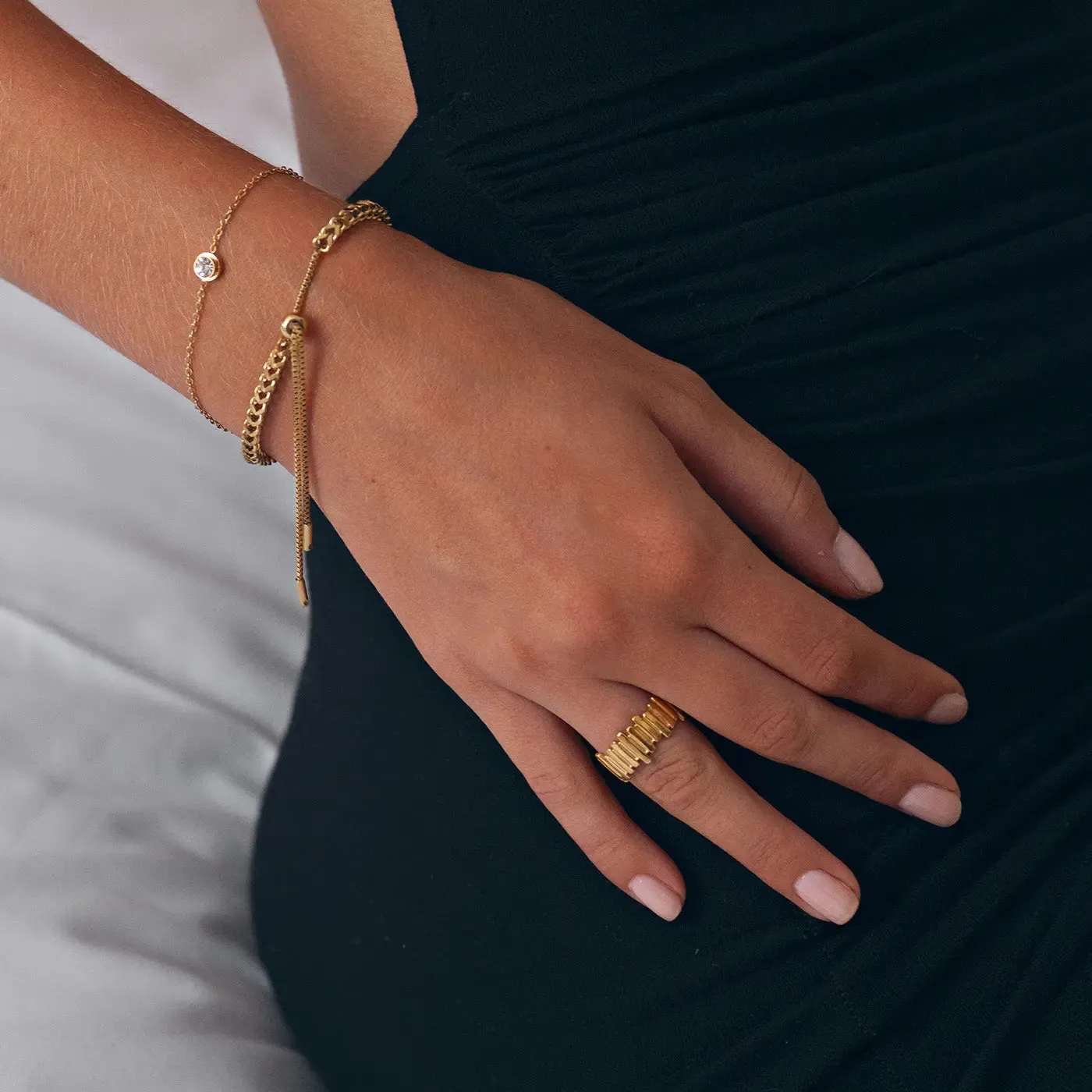 TIMI OF SWEDEN Cleo ring justerbar bred guld stål