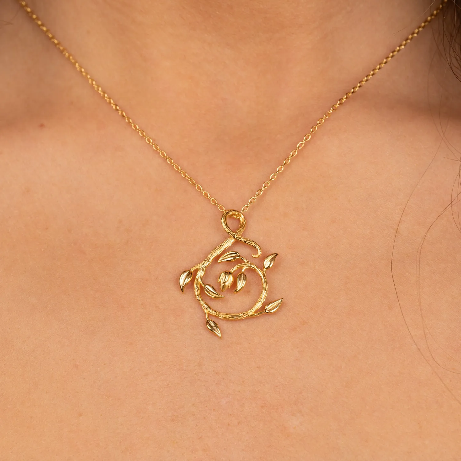 Sisi Copenhagen Eden Swirl vedhæng forgyldt organisk 30mm