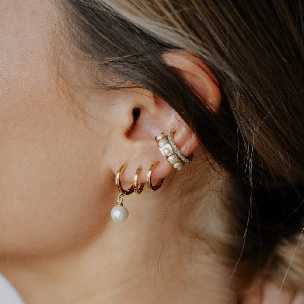 Orelia Pearl Drop huggie øreringe guld med perle