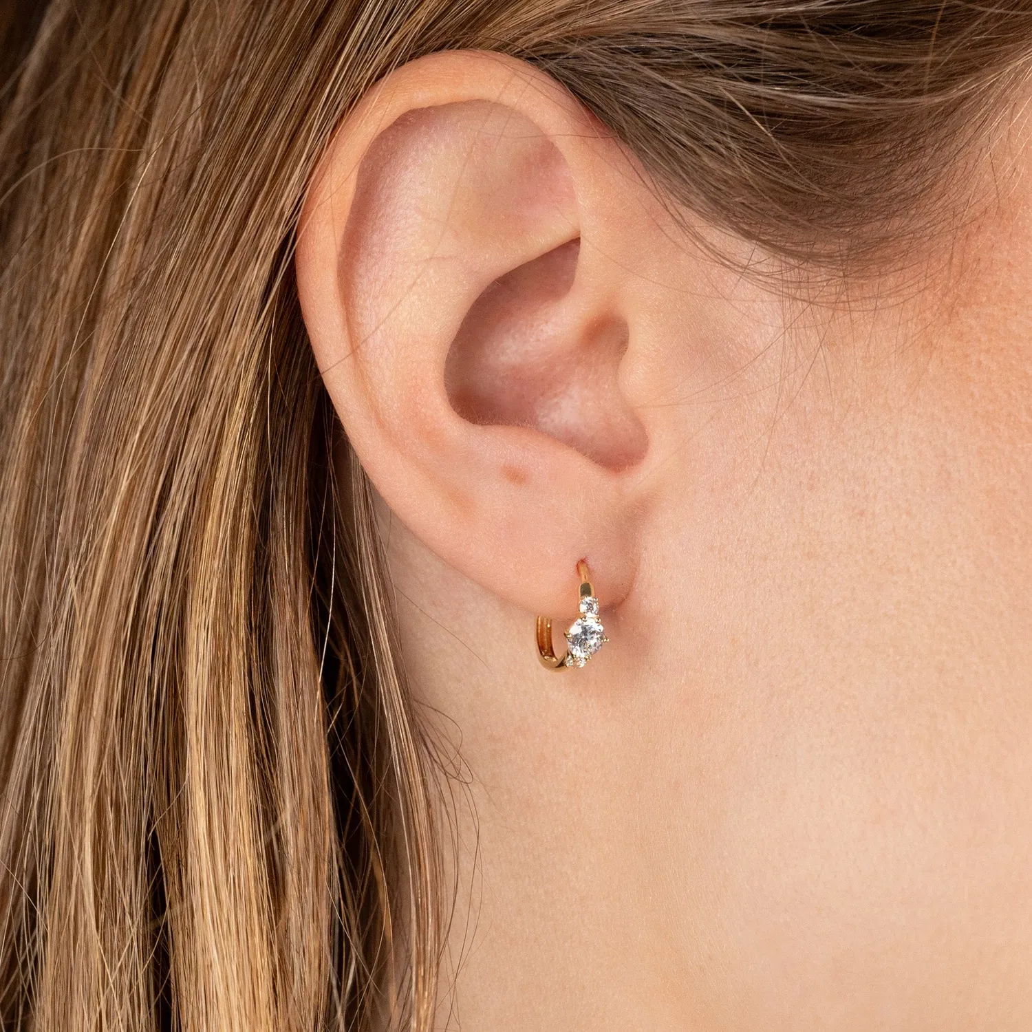 Sisi Copenhagen Cassie Crystal creoler 9 kt guld zirkon
