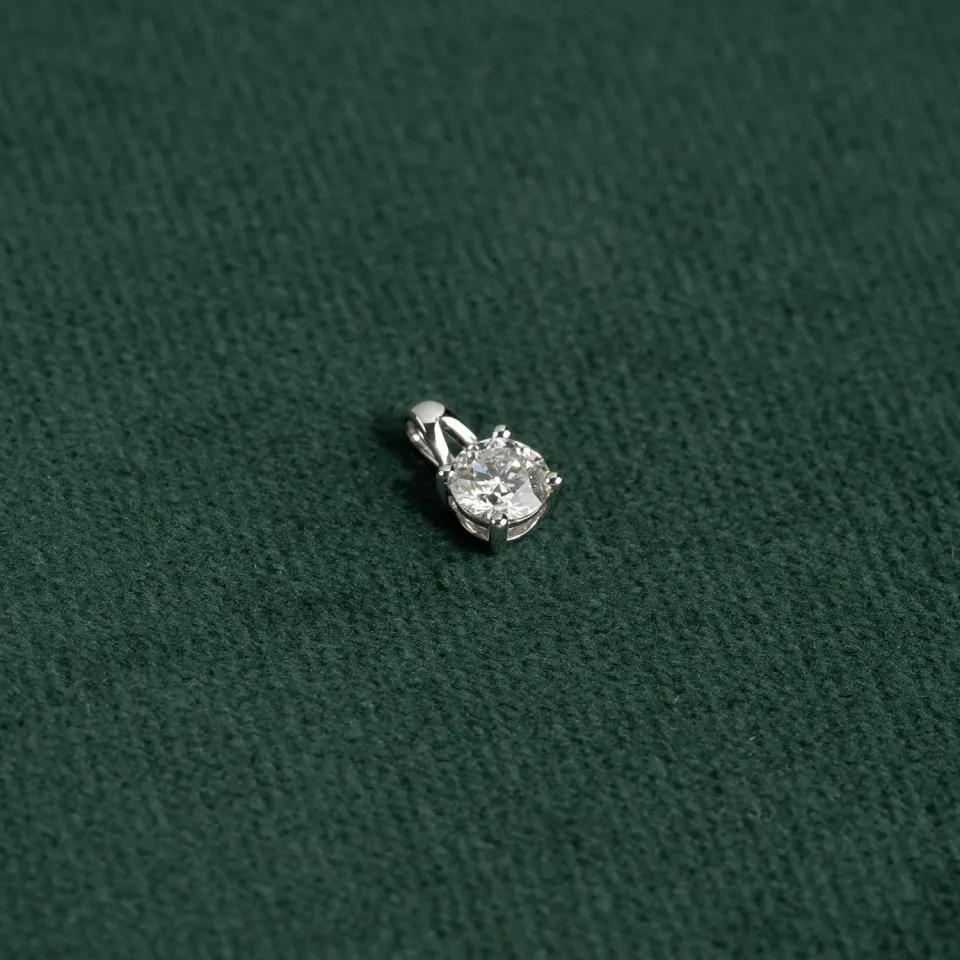 Sisi Copenhagen Prong Solitaire vedhæng 0,5 ct hvidguld