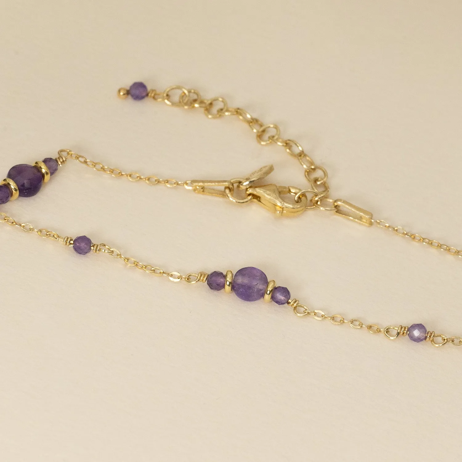 Sisi Copenhagen Cordelia forgyldt armbånd lilla ametyst 15,5+4 cm