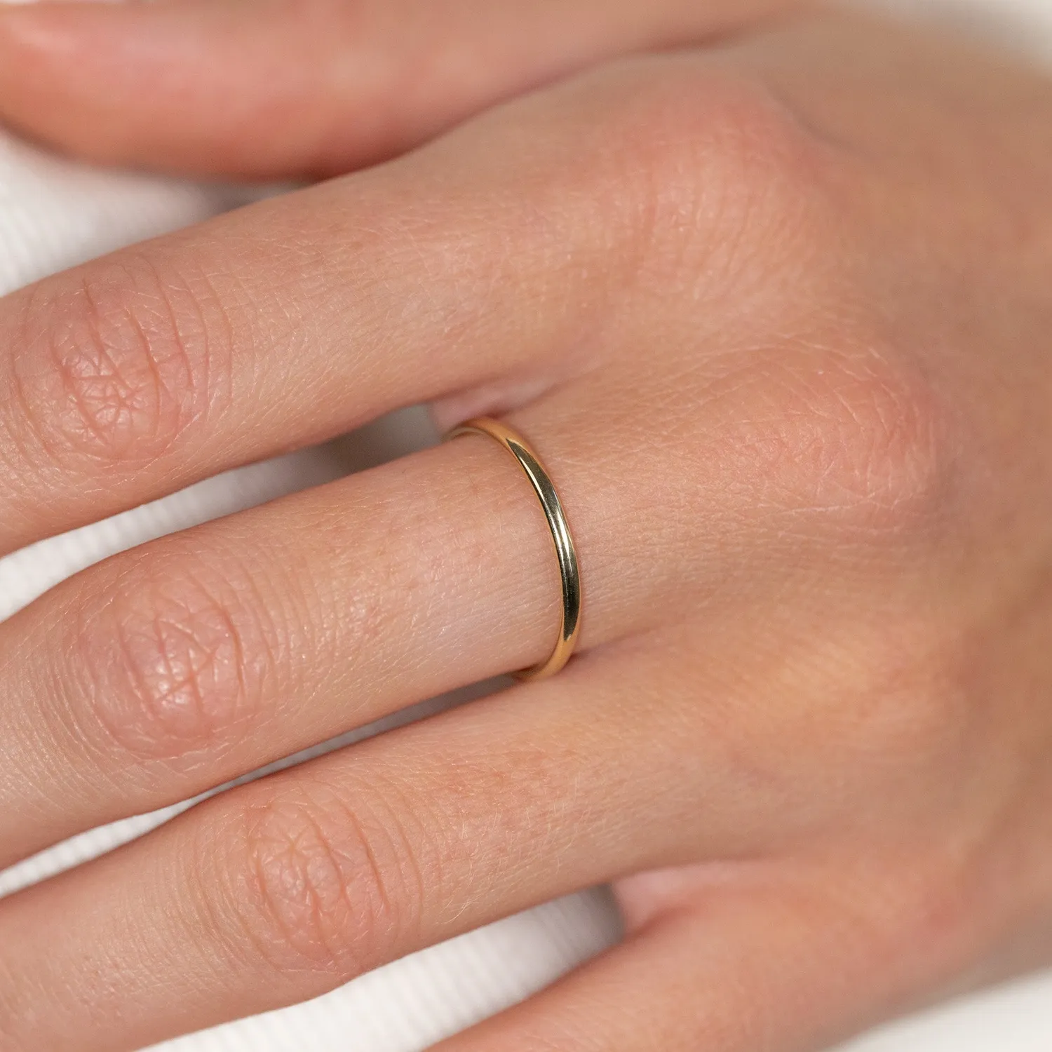 Sisi Copenhagen Ona ring massivt guld 1,5 mm