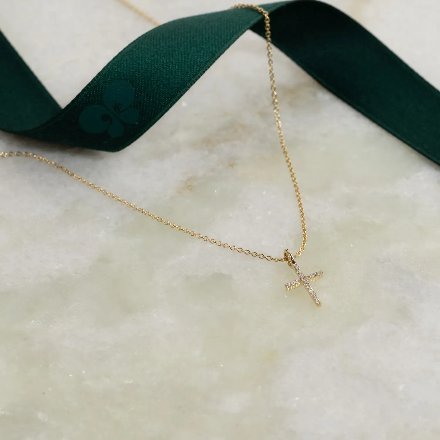 Sisi Copenhagen Cross 0,08 ct vedhæng guld 14 kt lab-diamant