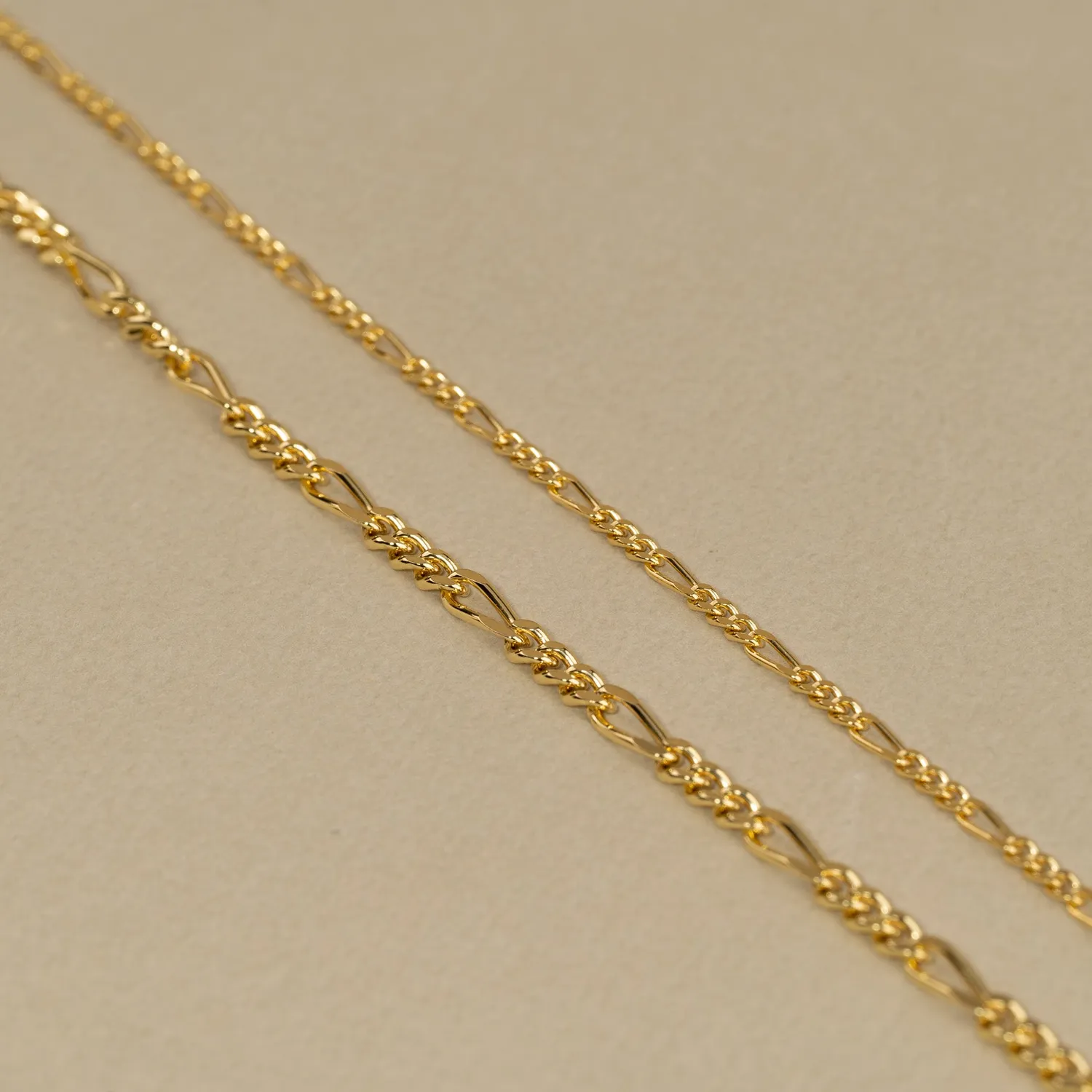 Sisi Copenhagen Uma figaroarmbånd forgyldt 16-19 cm