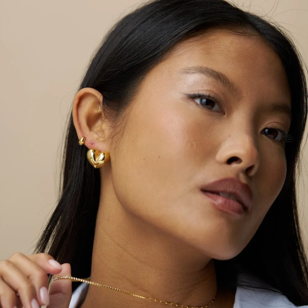 Orelia Statement Voluminous Heart ørestikker guld