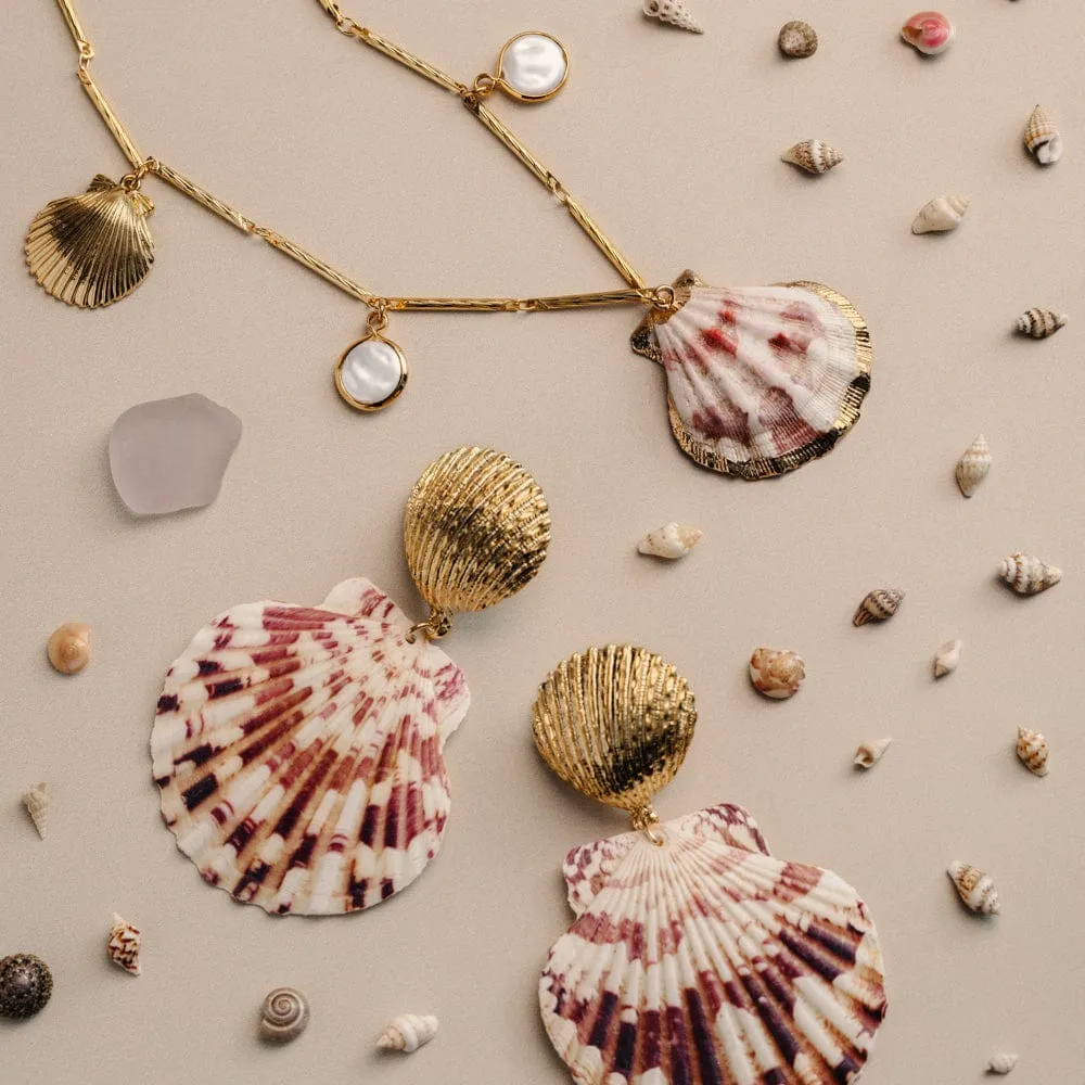 Orelia Mixed Shell & Pearl charm halskæde guld