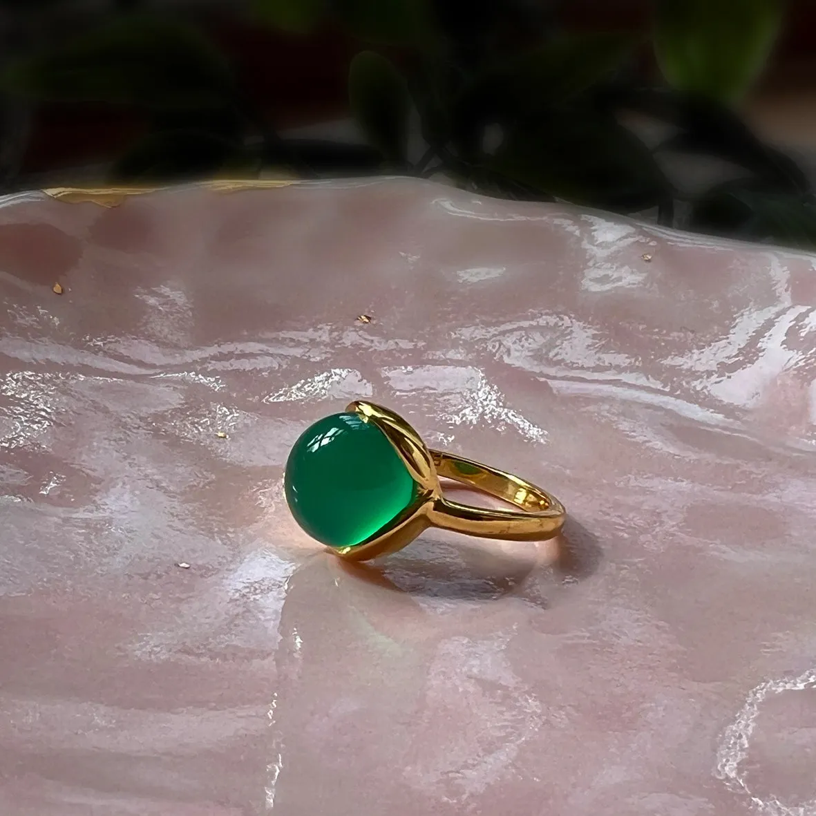 Bykjaergaard Glory ring forgyldt grøn onyx 52
