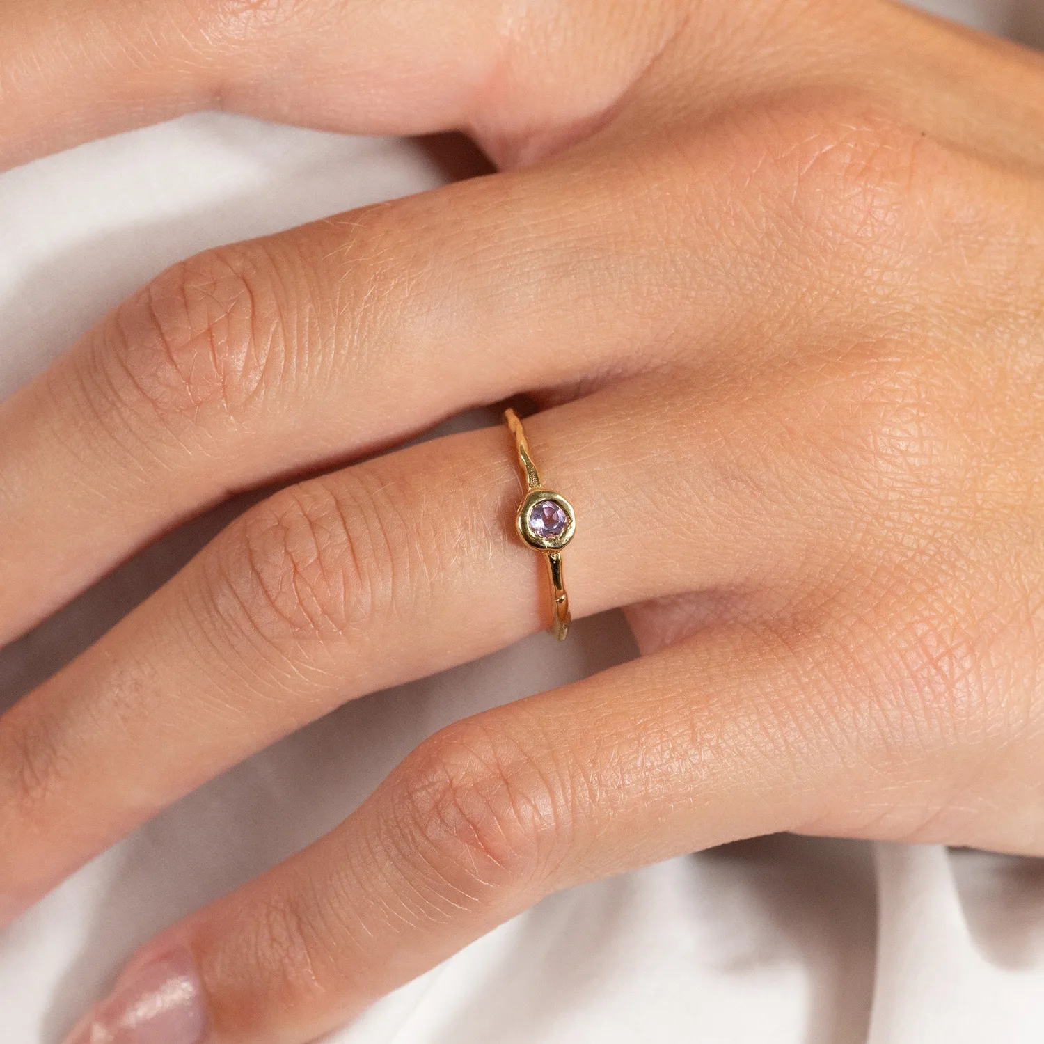 Sisi Copenhagen Selene Purple Amethyst Golden ring lilla