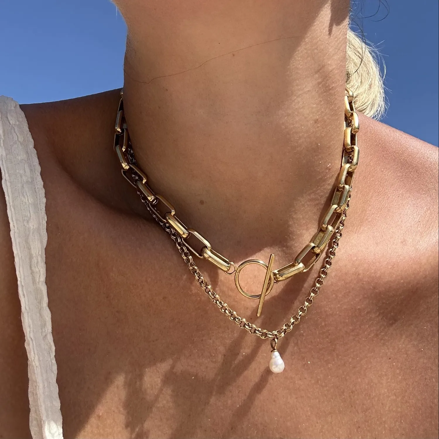 Orelia LUXE Rectangle Link T-Bar halskæde guld chunky